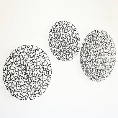 Interlocking Chain Black Plate Set of 3