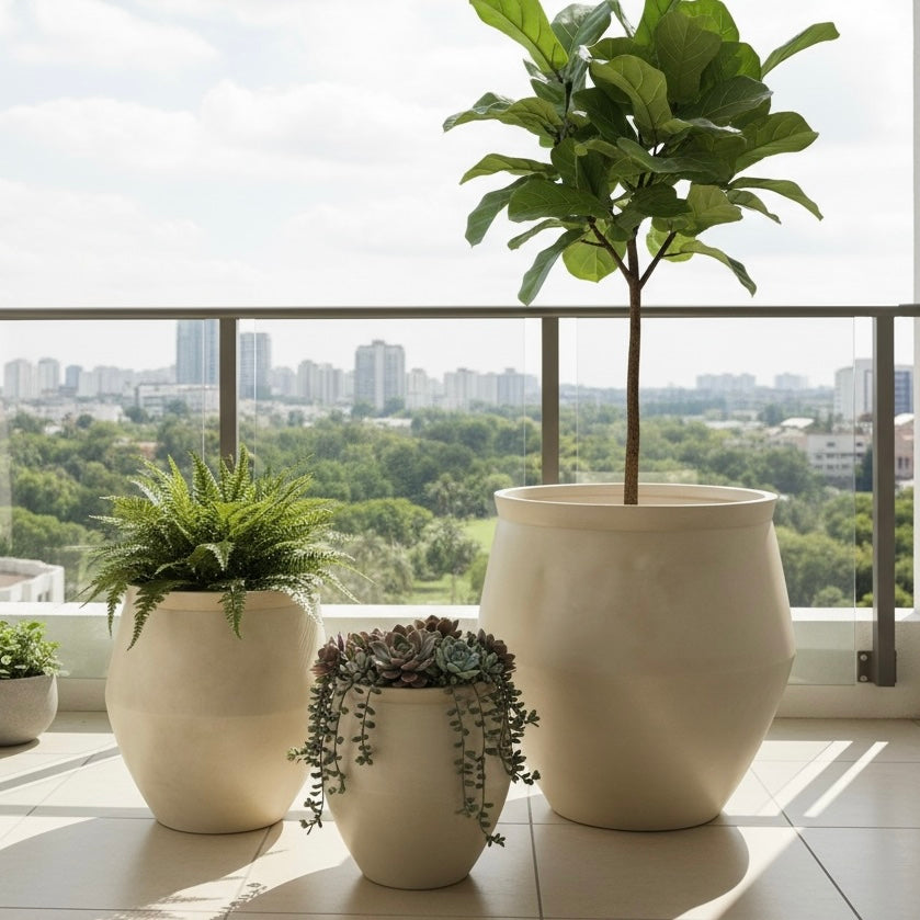 Barrel Smooth Wash Beige Finish Fiber Clay Planter