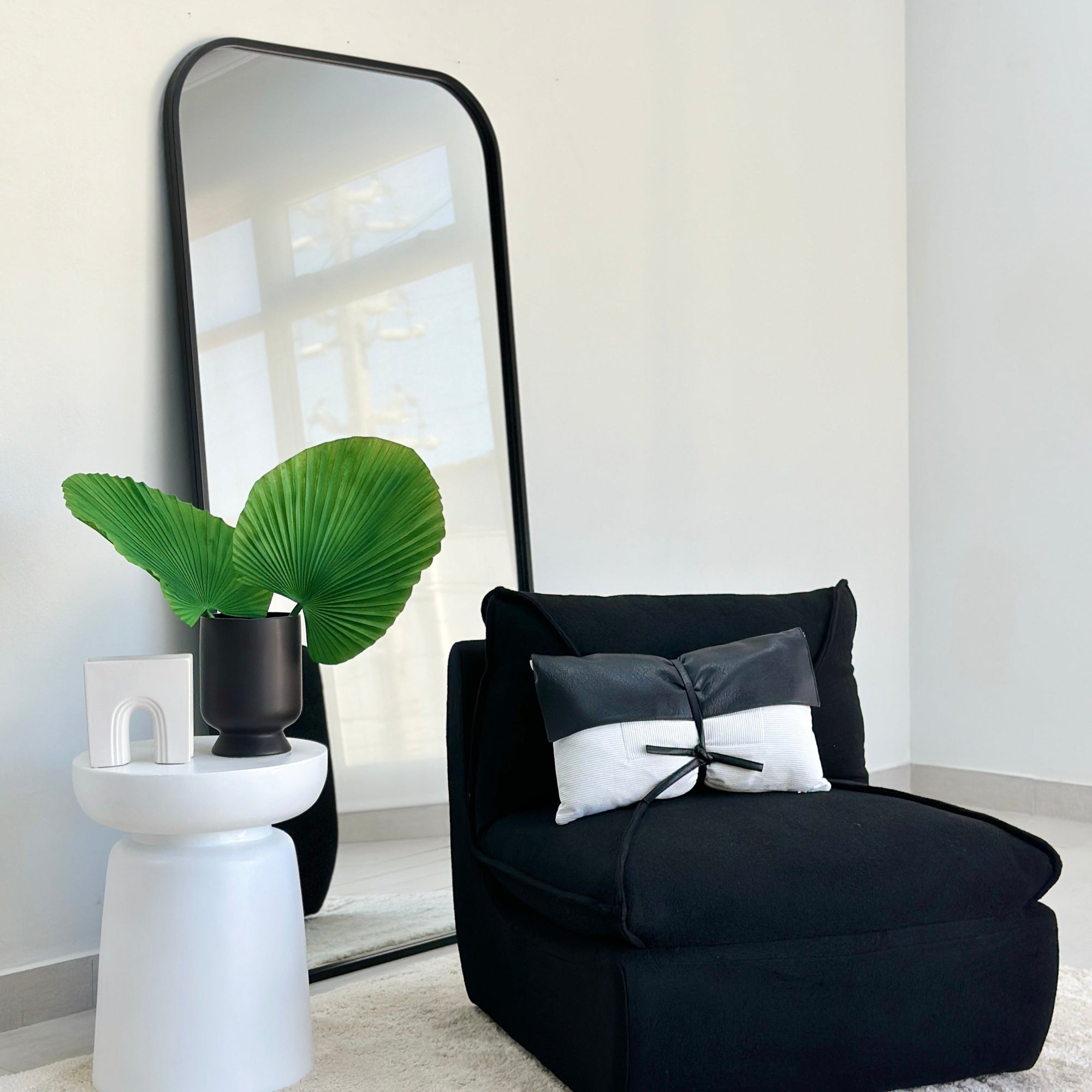 Rounded Edges Black Frame Floor Mirror