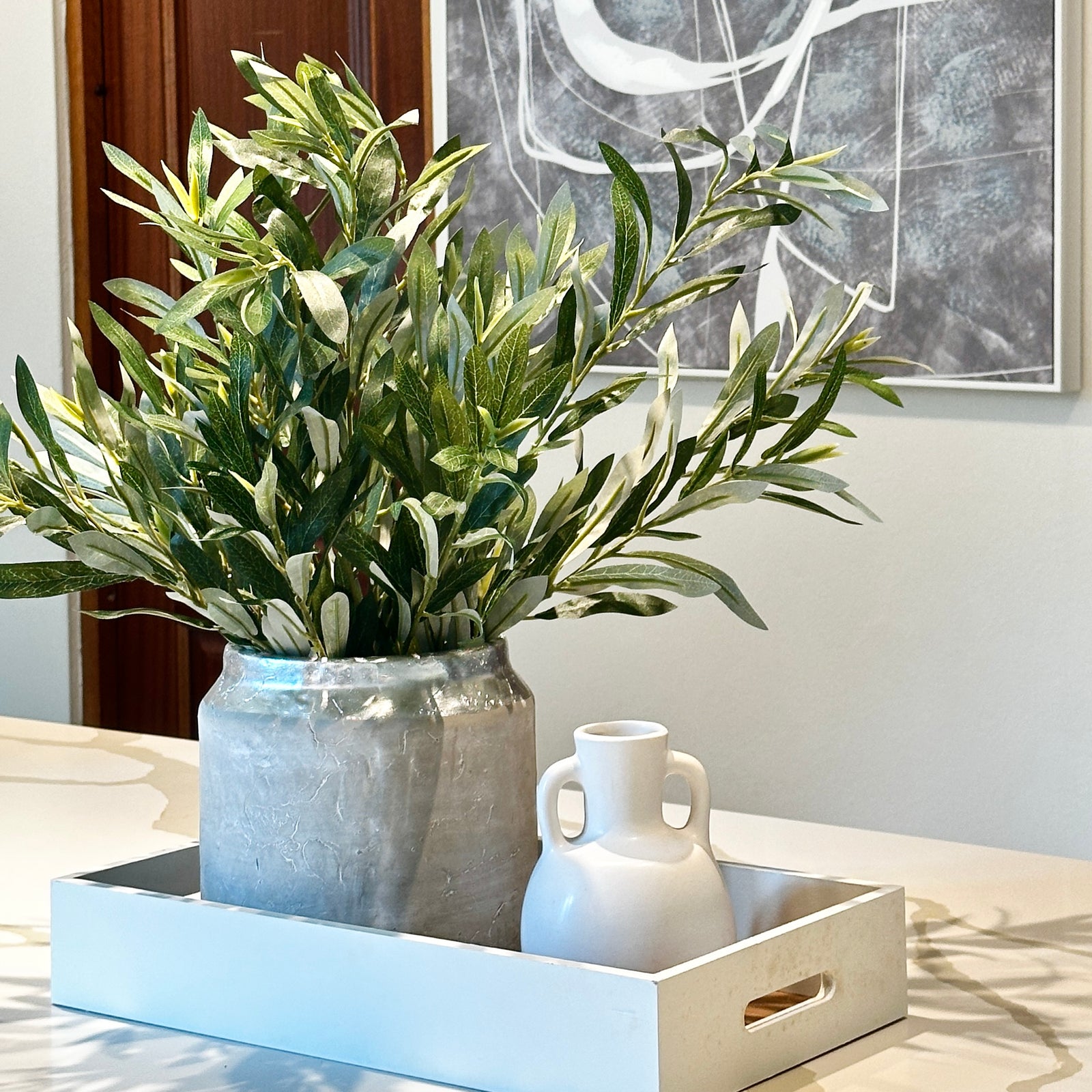 Concrete vase with silver stripe