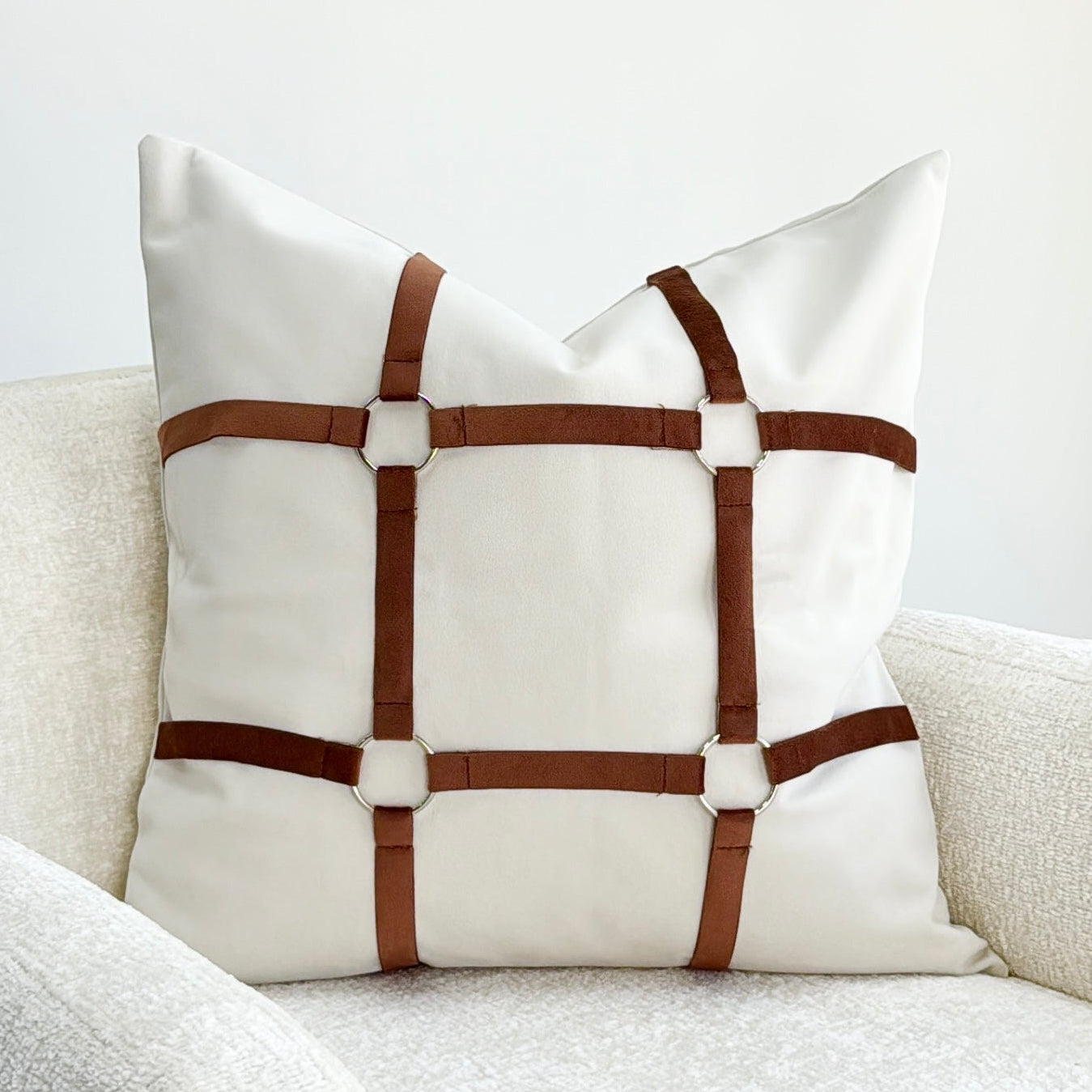 Cover Pillow Connected Ribbon