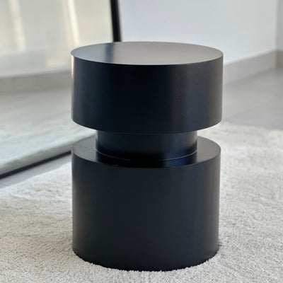Pylon End Table Black Color
