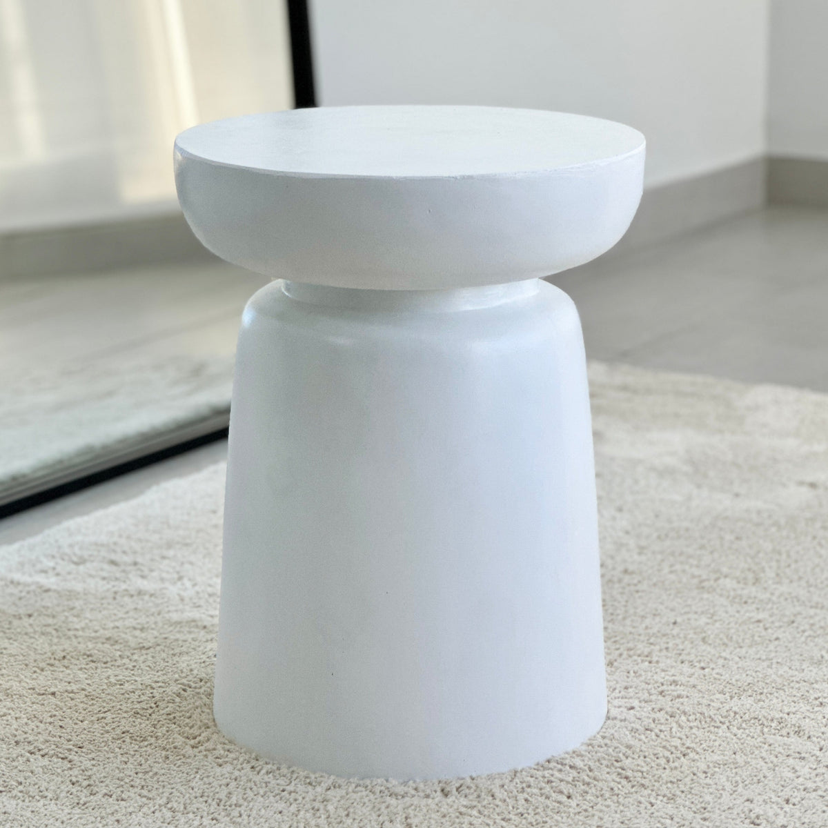 Volcano White side Table