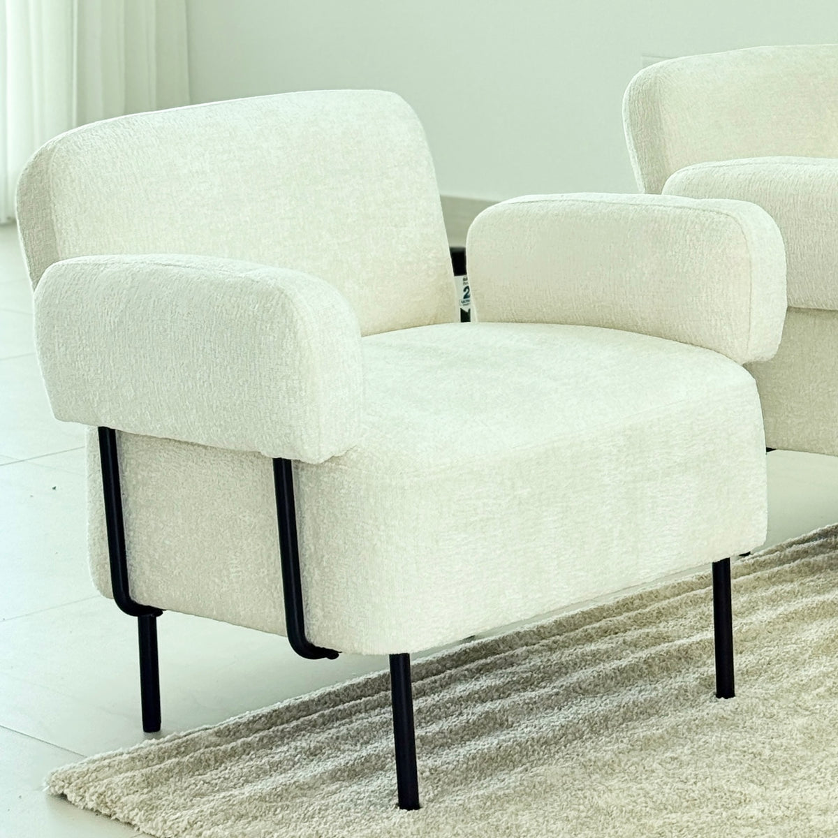 Trazzo Ivory Chair