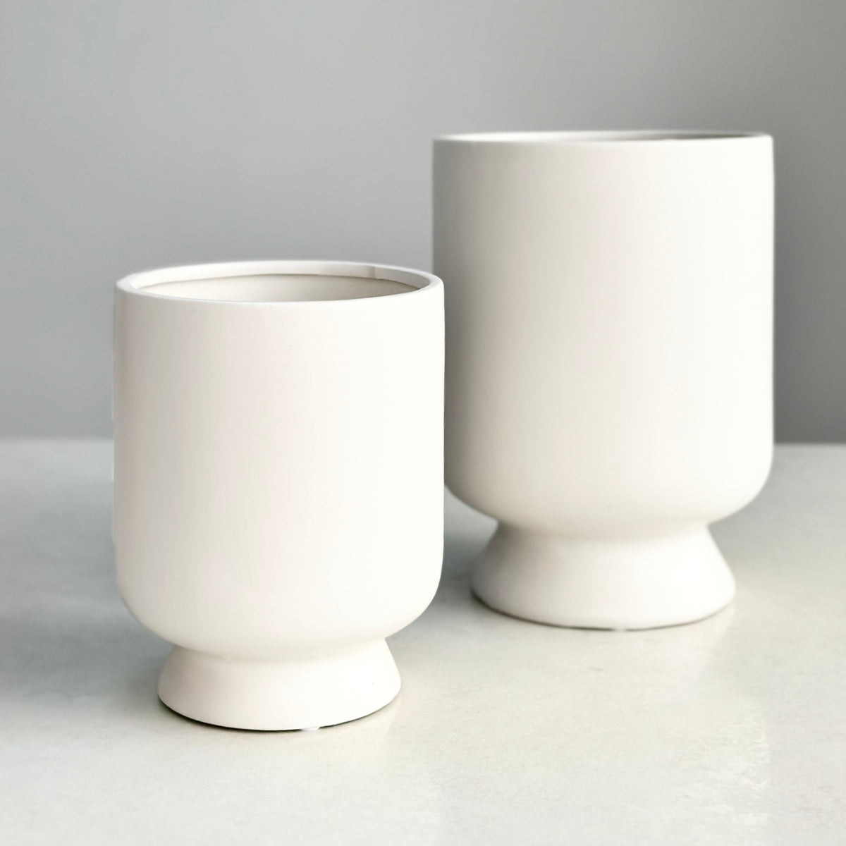 Ceramic White Round Bellied Pot