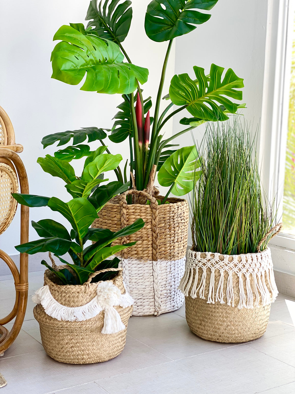Stylish Seagrass Belly Basket With Macramé Decor