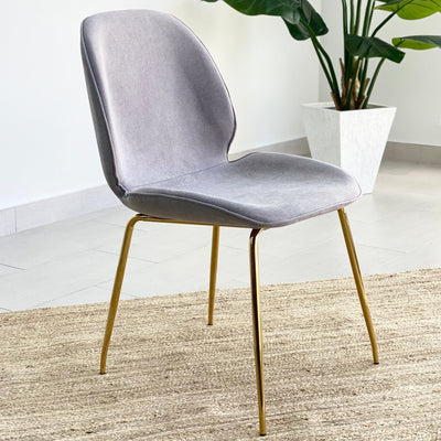 Pivot Natural Top and Black Legs Dining Table Set