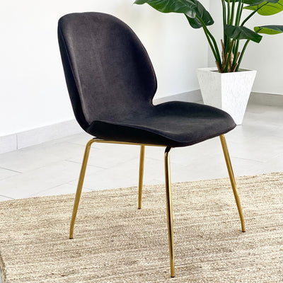 Pivot Natural Top and Black Legs Dining Table Set