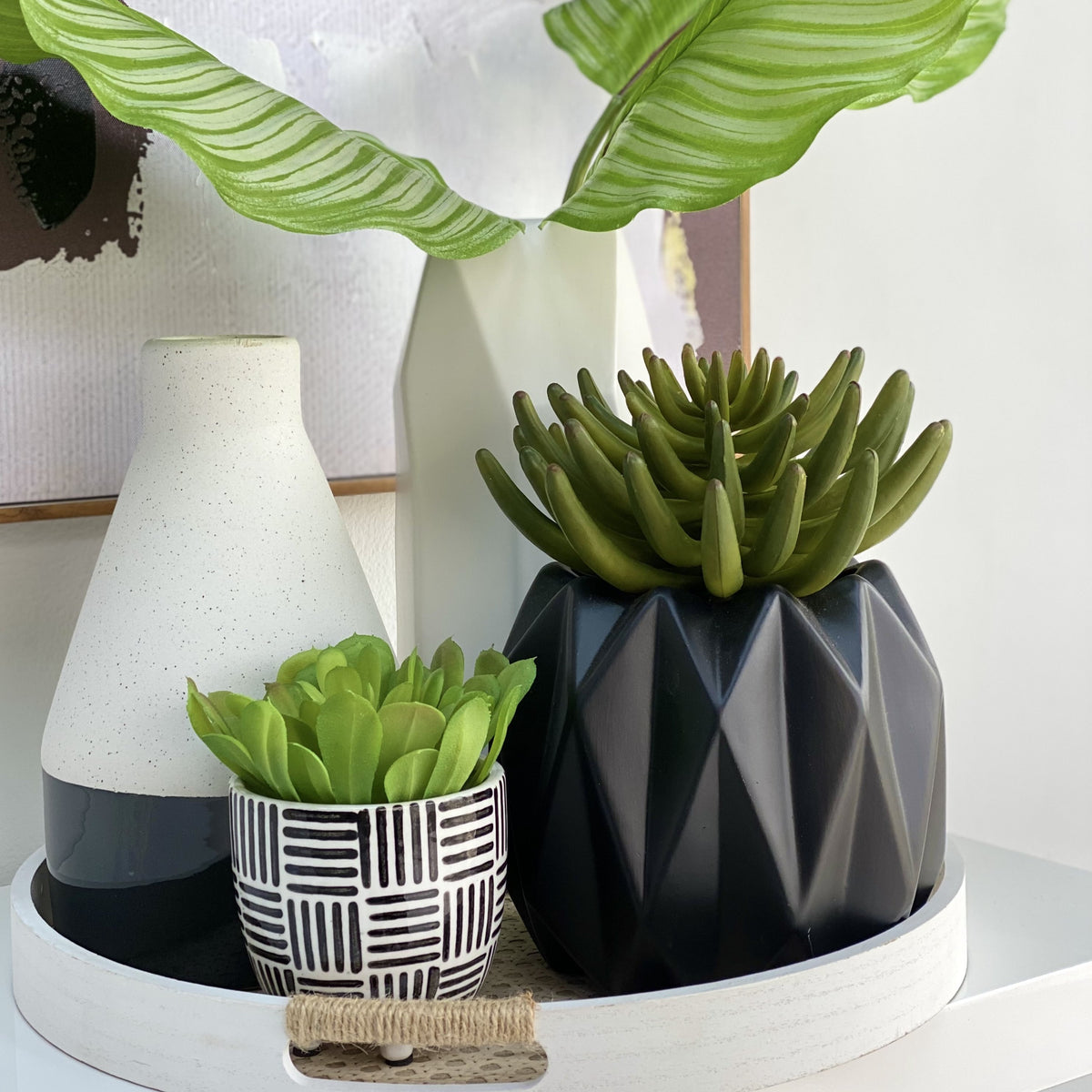 Black Bottom Ceramic Bud Vase