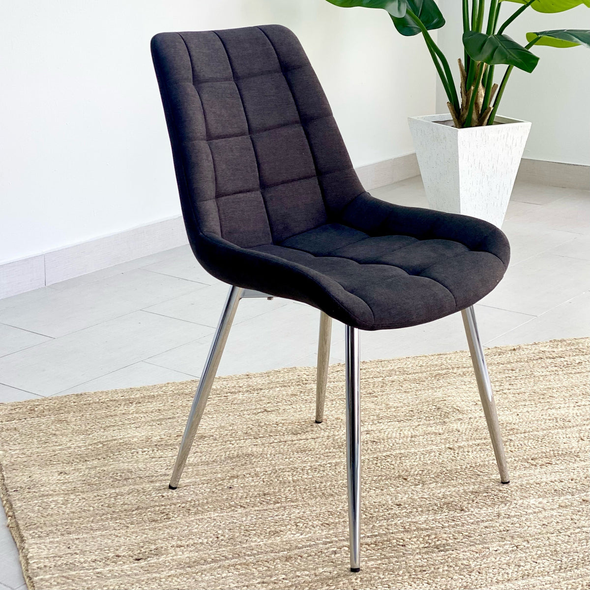 Pivot Natural Top and Black Legs Dining Table Set