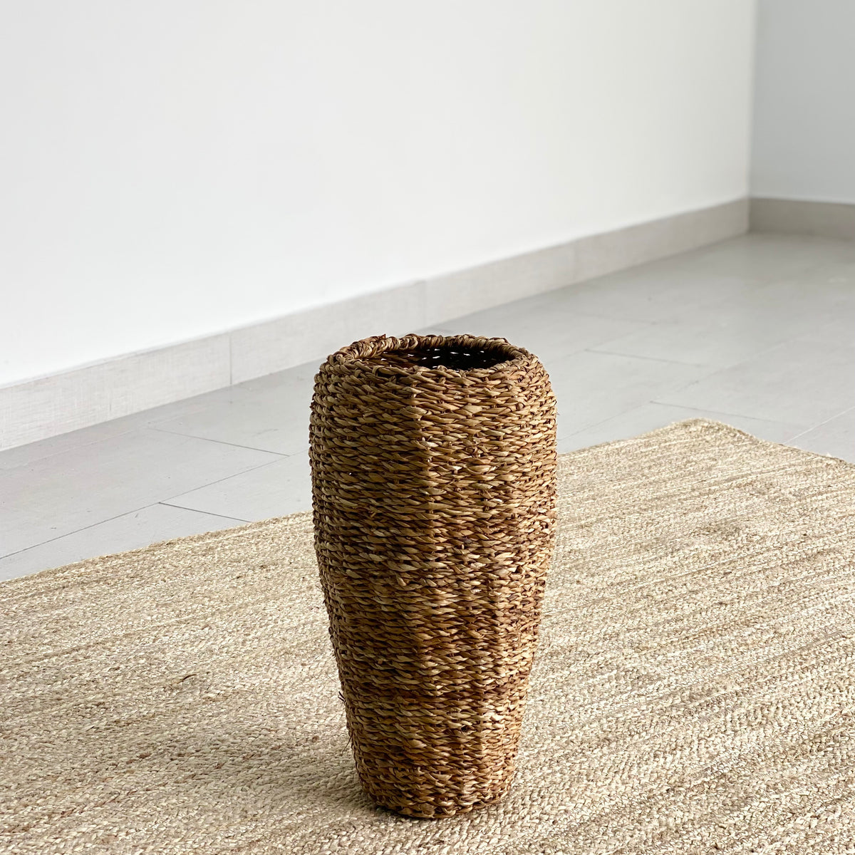 Round Conical Top wicker & Iron Frame Planter